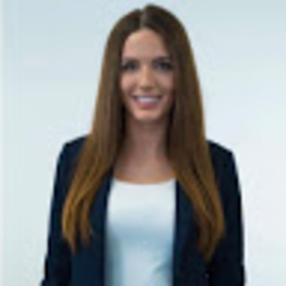 Meet your Posher, Lauren